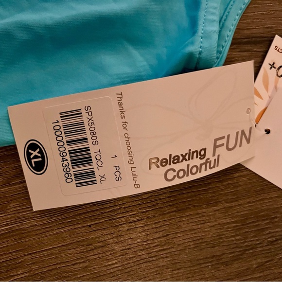 Lulu B Cooling UPF 50 Sleeveless V Neck Tank Top Aqua Blue XL NWT resort wear​ - Picture 12 of 12